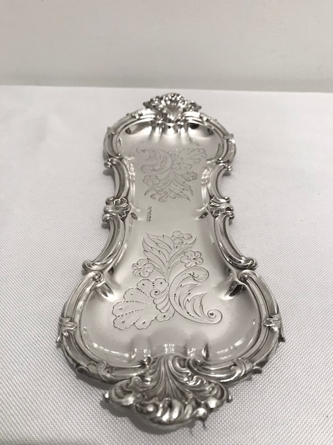 Boldly Mounted Antique Silver Plated Wick Trimmer Tray