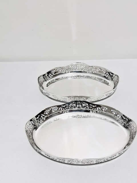 Stylish Vintage Silver Plated Two Tier Cake Stand