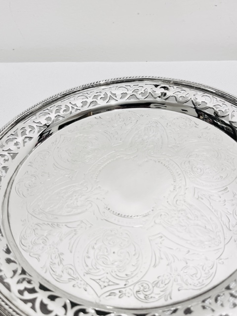 Round William Howe & Co of Sheffield Victorian Silver Plated Salver