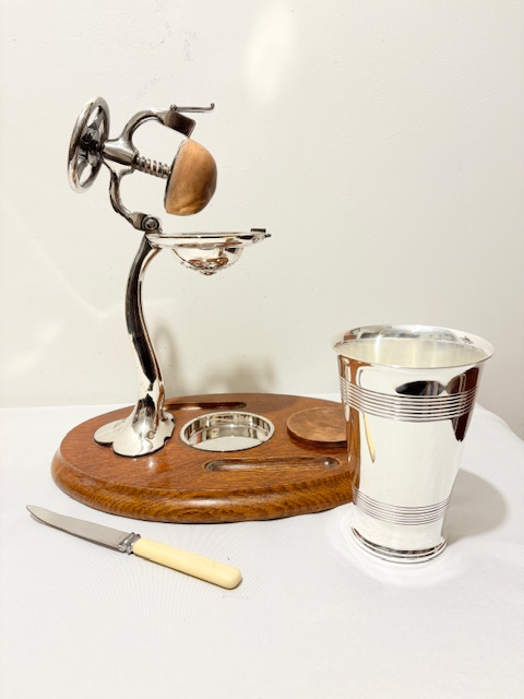 Antique Silver Plated and Oak Juicer or Lemon Squeezer Antique Silver Plated and Oak Juicer or Lemon Squeezer