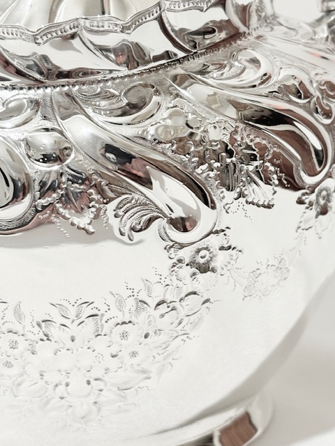 Antique Silver Plated Bulbous Body Biscuit Box Antique Silver Plated Bulbous Body Biscuit Box