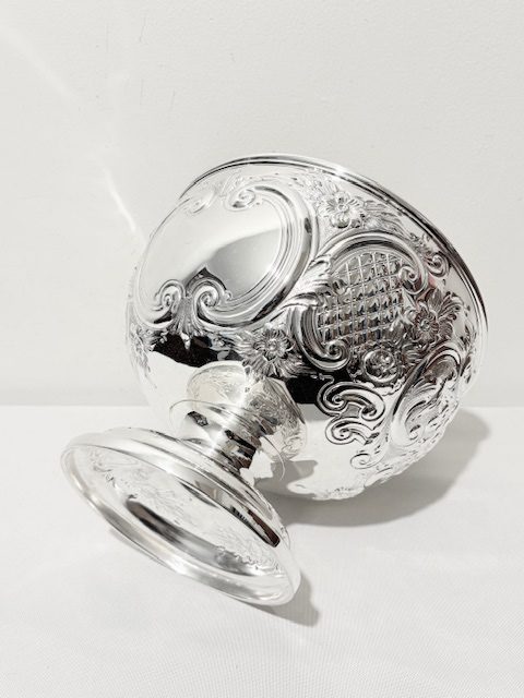 Antique Silver Plated Bowl on a Circular Pedestal Foot Antique Silver Plated Bowl on a Circular Pedestal Foot