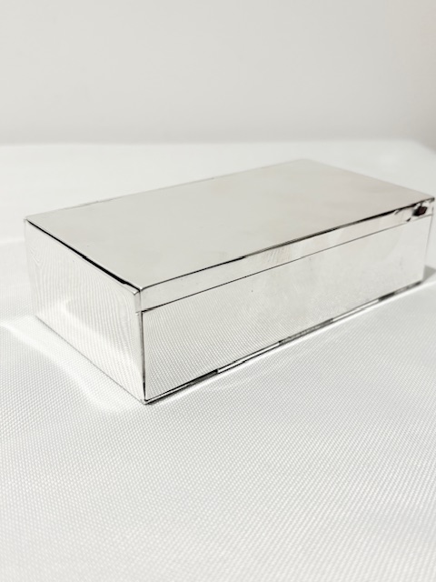 Smart Antique Silver Plated Hinged Sandwich Box Smart Antique Silver Plated Hinged Sandwich Box