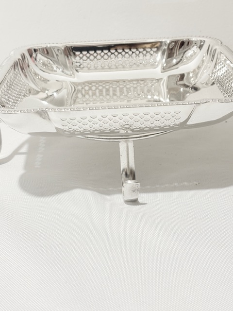 Vintage c.1930 Silver Plated Cake Stand Vintage c.1930 Silver Plated Cake Stand