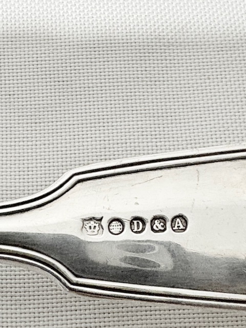 Antique Pair of Kings Pattern Asparagus Tongs Antique Pair of Kings Pattern Asparagus Tongs