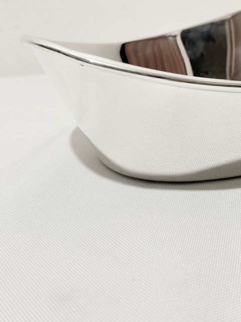 Antique Hotel Ware Silver Plated Bread Dish Antique Hotel Ware Silver Plated Bread Dish