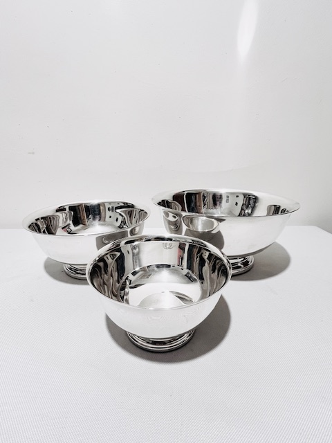 Set of Vintage Silver Plated Graduating Sized Bowls Set of Vintage Silver Plated Graduating Sized Bowls