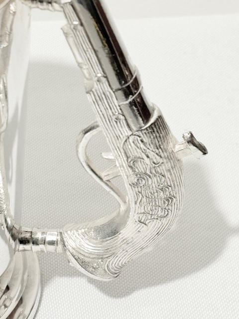 Unusual Vintage Silver Plated One Pint Tankard Unusual Vintage Silver Plated One Pint Tankard