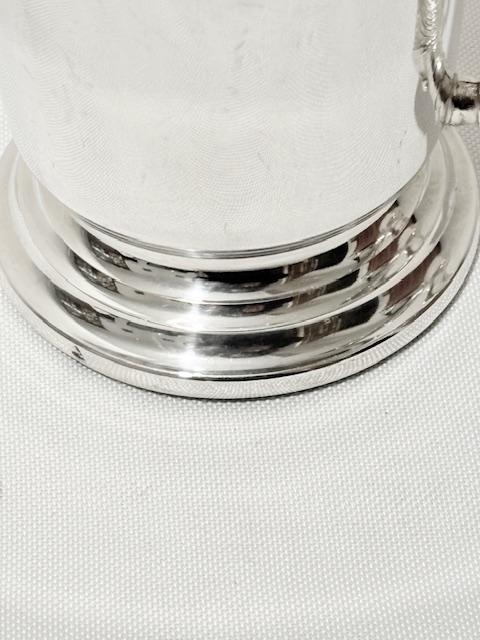 Unusual Vintage Silver Plated One Pint Tankard Unusual Vintage Silver Plated One Pint Tankard