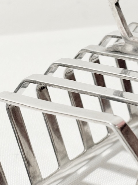 Antique Geometric Design Silver Plated Toast Rack Antique Geometric Design Silver Plated Toast Rack