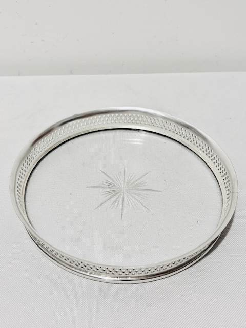 Smart Vintage Silver Plated and Glass Tray