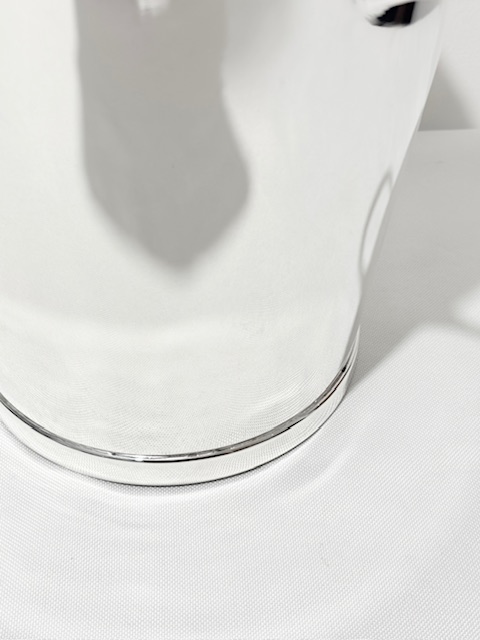 Vintage Silver Plated Hotel Quality Champagne Bucket or Wine Cooler Vintage Silver Plated Hotel Quality Champagne Bucket or Wine Cooler