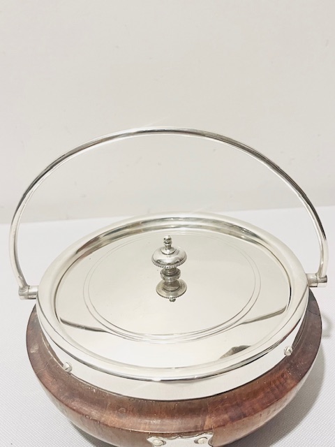 Antique Shaped Oak and Silver Plated Jam or Preserve Dish Antique Shaped Oak and Silver Plated Jam or Preserve Dish