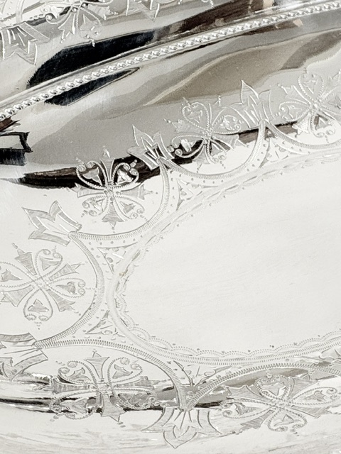 Antique Silver Plated Oval Bread Fruit Basket with Swing Handle Antique Silver Plated Oval Bread Fruit Basket with Swing Handle