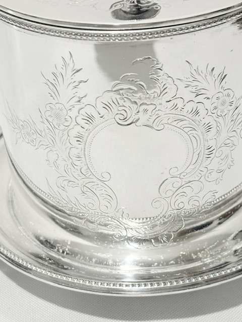 Antique Silver Plated Hinged Lid Biscuit Box Antique Silver Plated Hinged Lid Biscuit Box