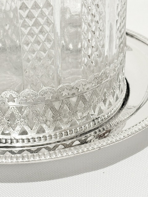 Antique Silver Plated and Cut Glass Biscuit Barrel Box Antique Silver Plated and Cut Glass Biscuit Barrel Box