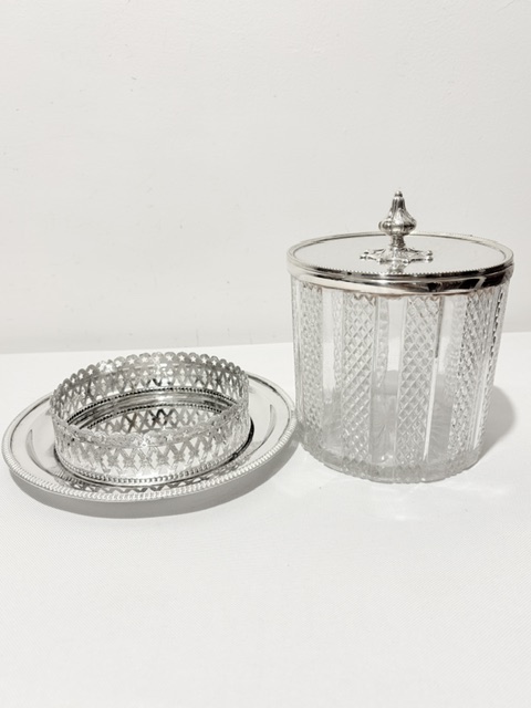 Antique Silver Plated and Cut Glass Biscuit Barrel Box Antique Silver Plated and Cut Glass Biscuit Barrel Box