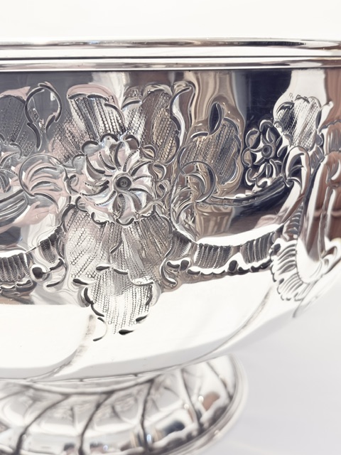 Large Vintage Silver Plated Punch Bowl by Viners of Sheffield