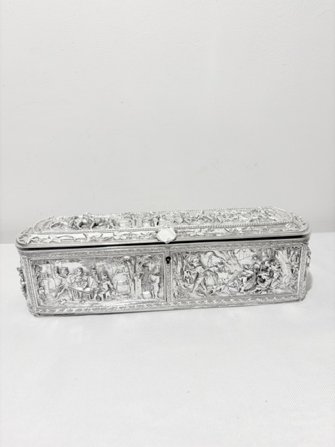 Attractive Electro Form Antique Silver Plated Trinket Box Attractive Electro Form Antique Silver Plated Trinket Box
