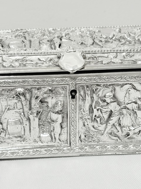 Attractive Electro Form Antique Silver Plated Trinket Box Attractive Electro Form Antique Silver Plated Trinket Box