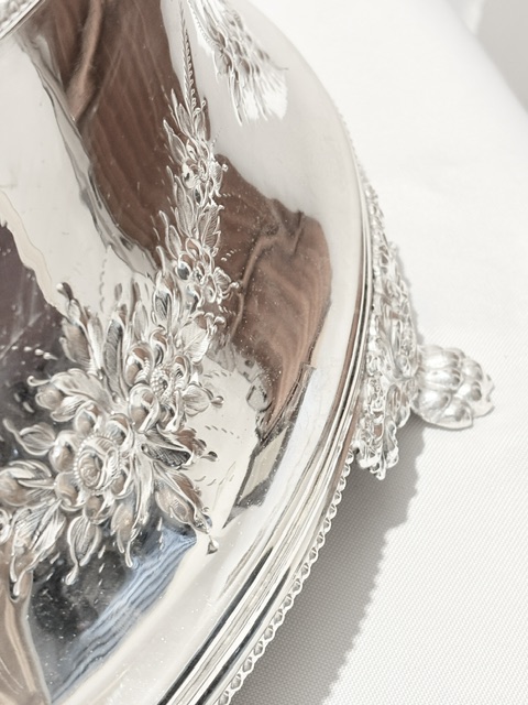 Handsome Antique Silver Plated Table Centrepiece Plateau or Cake Stand Handsome Antique Silver Plated Table Centrepiece Plateau or Cake Stand