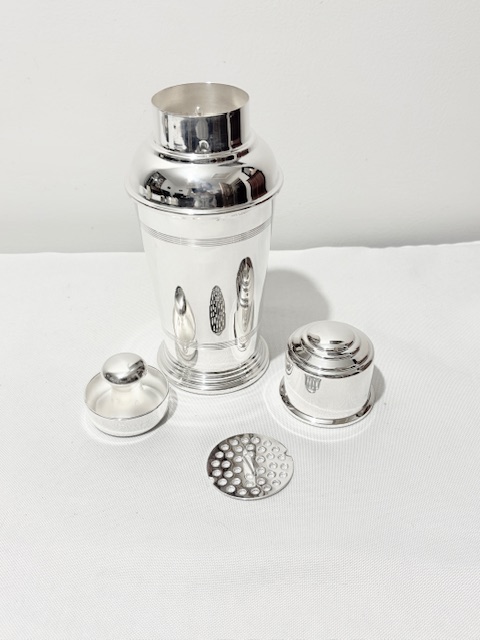Art Deco Silver Plated Cocktail Shaker by Goldsmiths & Silversmiths Company