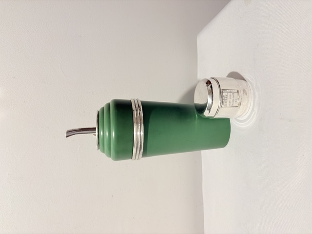 Art Deco Master Incolor Green Bakelite Cocktail Shaker