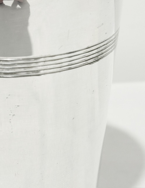 Antique Silver Plated Cocktail Shaker Simple in Design and a Good Weight Antique Silver Plated Cocktail Shaker Simple in Design and a Good Weight