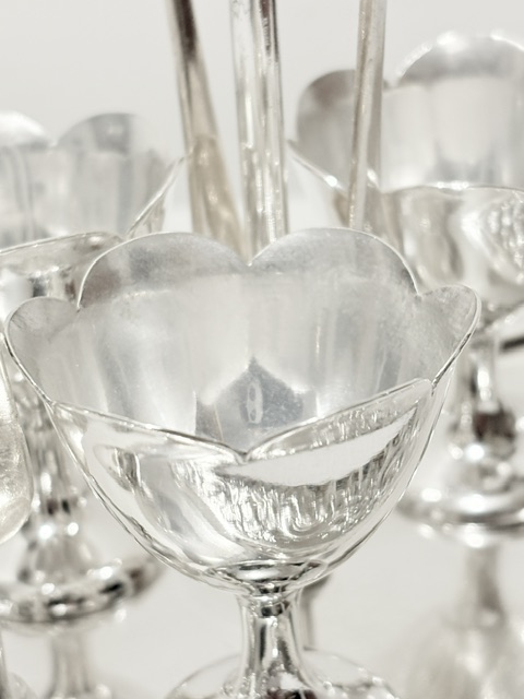 Pretty Antique Silver Plated Egg Cruet Pretty Antique Silver Plated Egg Cruet