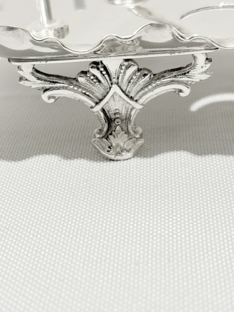 Antique Silver Plated Egg Cruet with Wavy Tray Antique Silver Plated Egg Cruet with Wavy Tray
