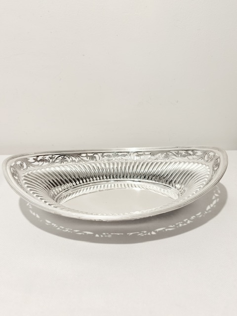 Antique Silver Plated Queen Anne Fluted Bread Roll Dish