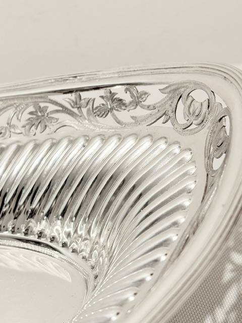 Antique Silver Plated Queen Anne Fluted Bread Roll Dish