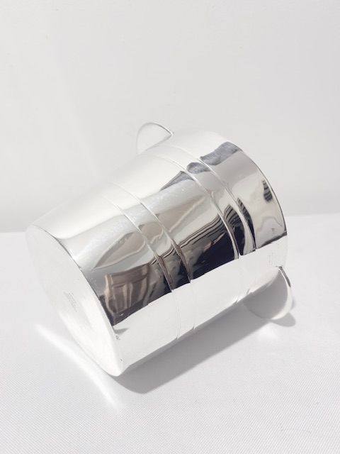 Attractive Art Deco in Design Silver Plated Ice Pail or Bucket