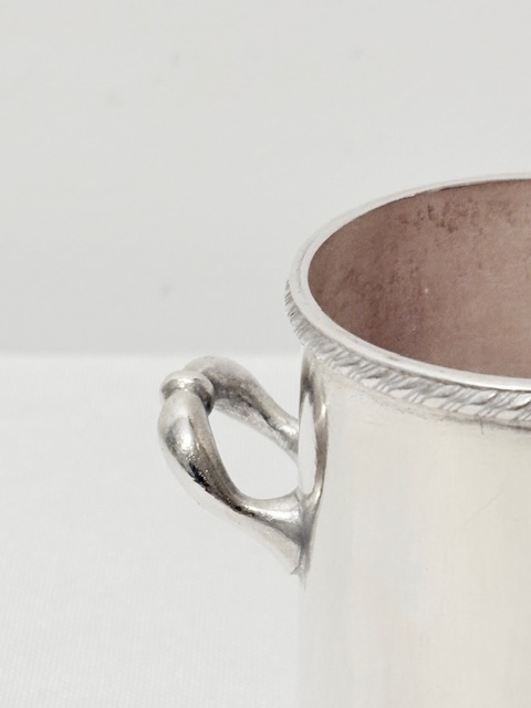 Antique Silver Plated Pen or Makeup Brush Holder Antique Silver Plated Pen or Makeup Brush Holder