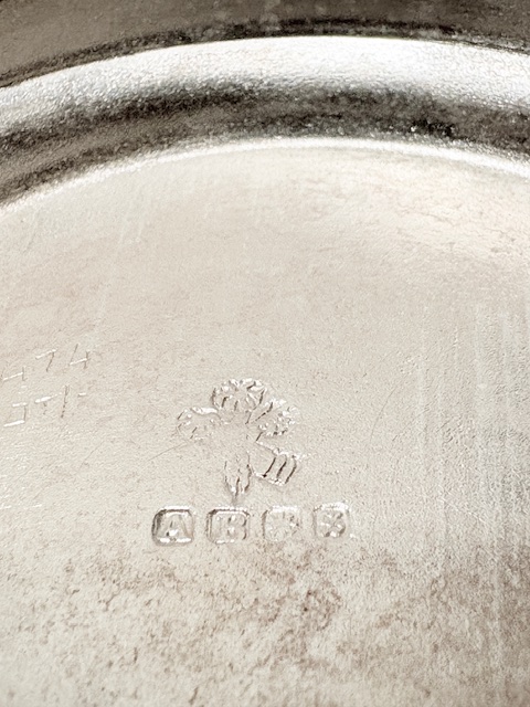 Antique Silver Plated Pen or Makeup Brush Holder Antique Silver Plated Pen or Makeup Brush Holder