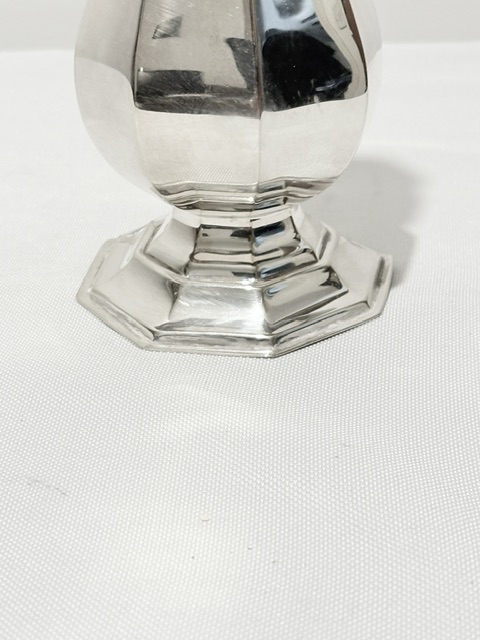 Antique Silver Plated Sugar or Cocoa Shaker Antique Silver Plated Sugar or Cocoa Shaker